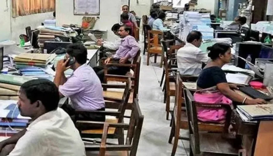 कैबिनेट बैठक में सरकारी कर्मचारियों के हाथ लगी मायूसी