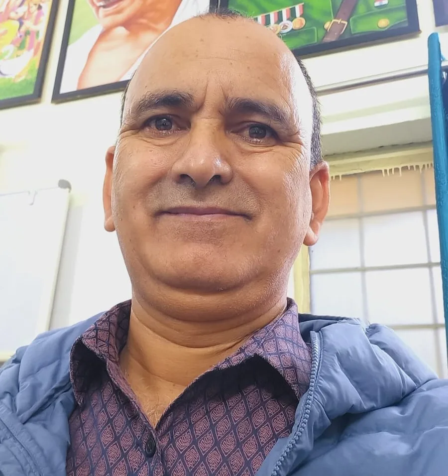 आयुर्वेदिक एवं यूनानी चिकित्सक सेवा संघ के प्रदेश महामंत्री डा. हरदेव रावत ने प्रदेशवासियों को दी दिवाली की शुभकामनाएं