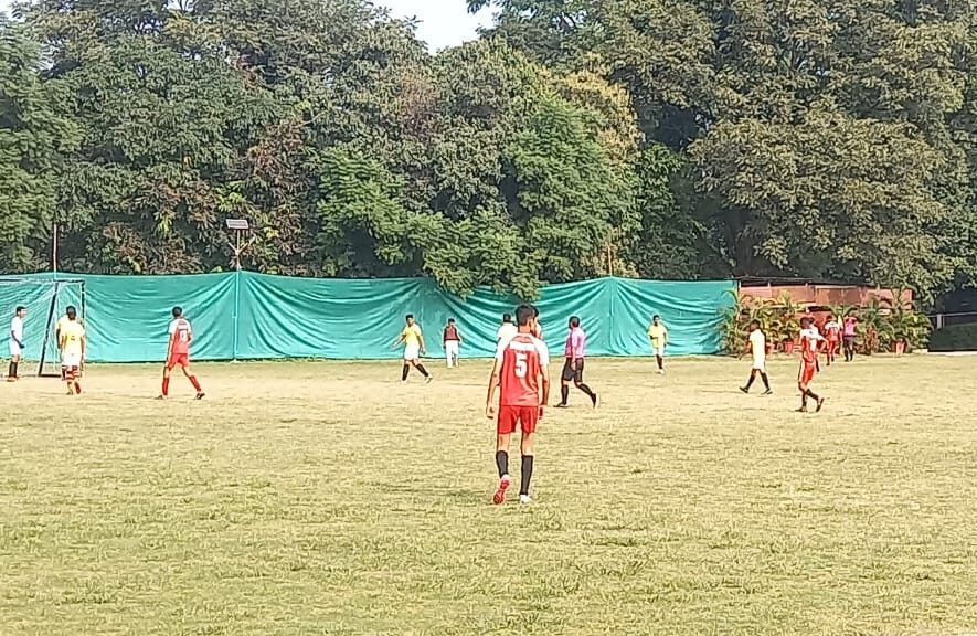 रेड फोर्ट इंटरनेशल स्कूल और गुरूनानक एकेडमी सेमीफाइनल में पहुंची