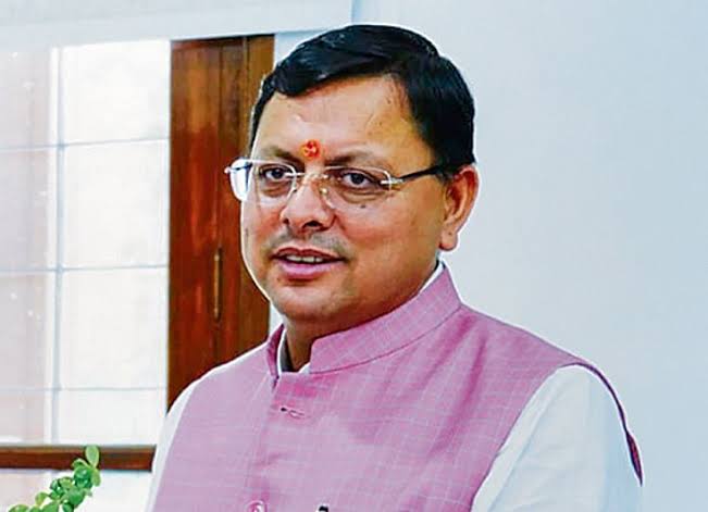 संवेदनशील सरकार: वर्षों बाद हुई घर वापसी तो भर आई आंखें