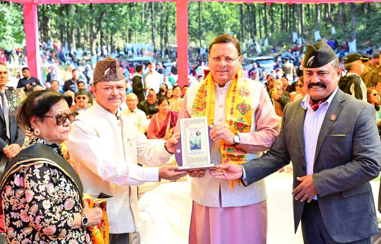 मुख्यमंत्री धामी ने खलंगा मेले में की शिरकत, मेला समिति को 5 लाख रुपए देने की घोषणा