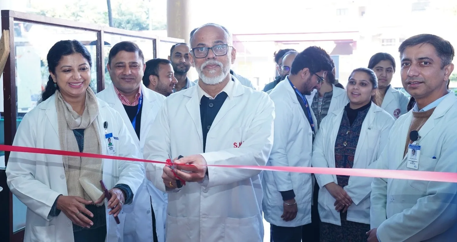 श्री महंत इन्दिरेश अस्पताल में 850 मरीजों ने उठाया निःशुल्क नेत्र परीक्षण शिविर का लाभ