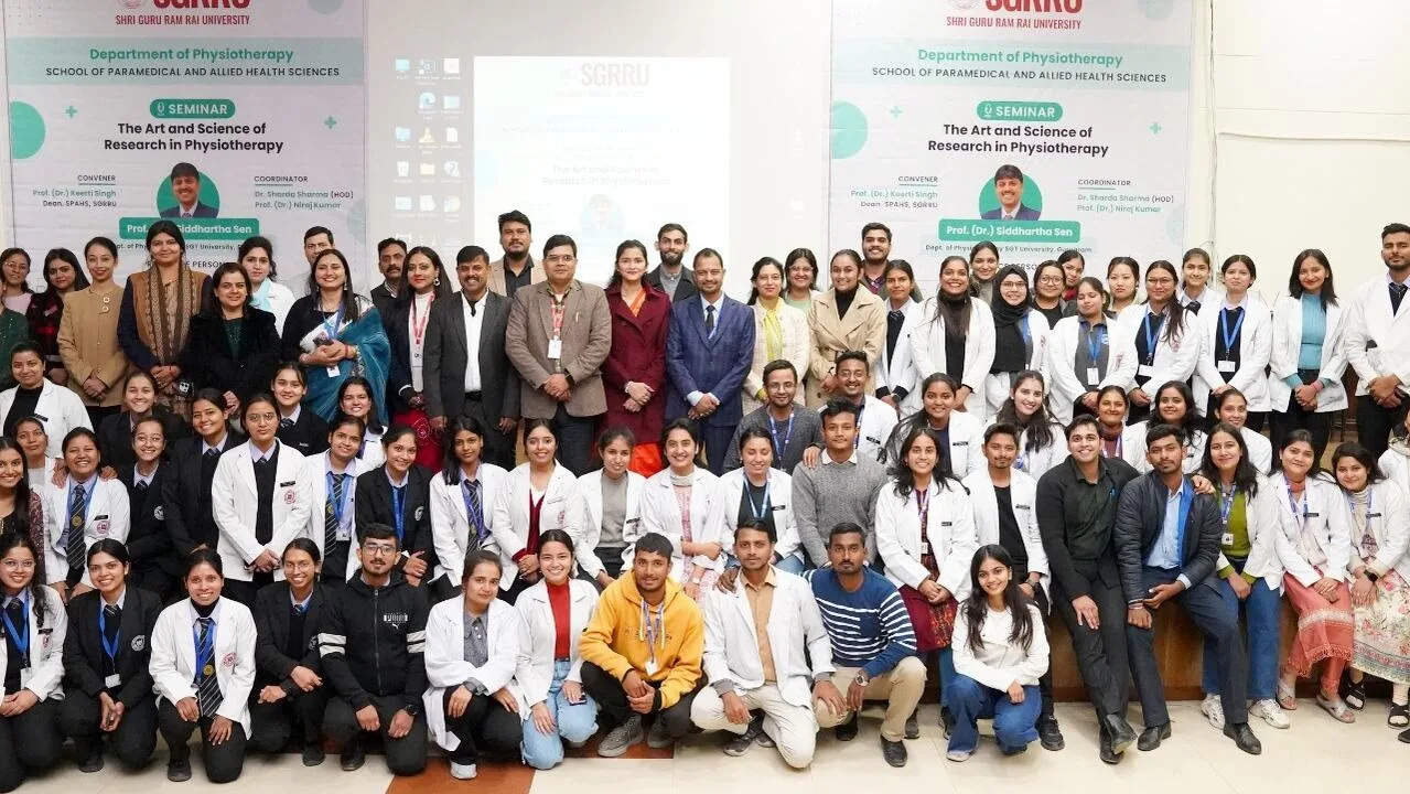 एसजीआरआरयू में फिजियोथैरेपी शोध की विभिन्न विधाओं पर मंथन