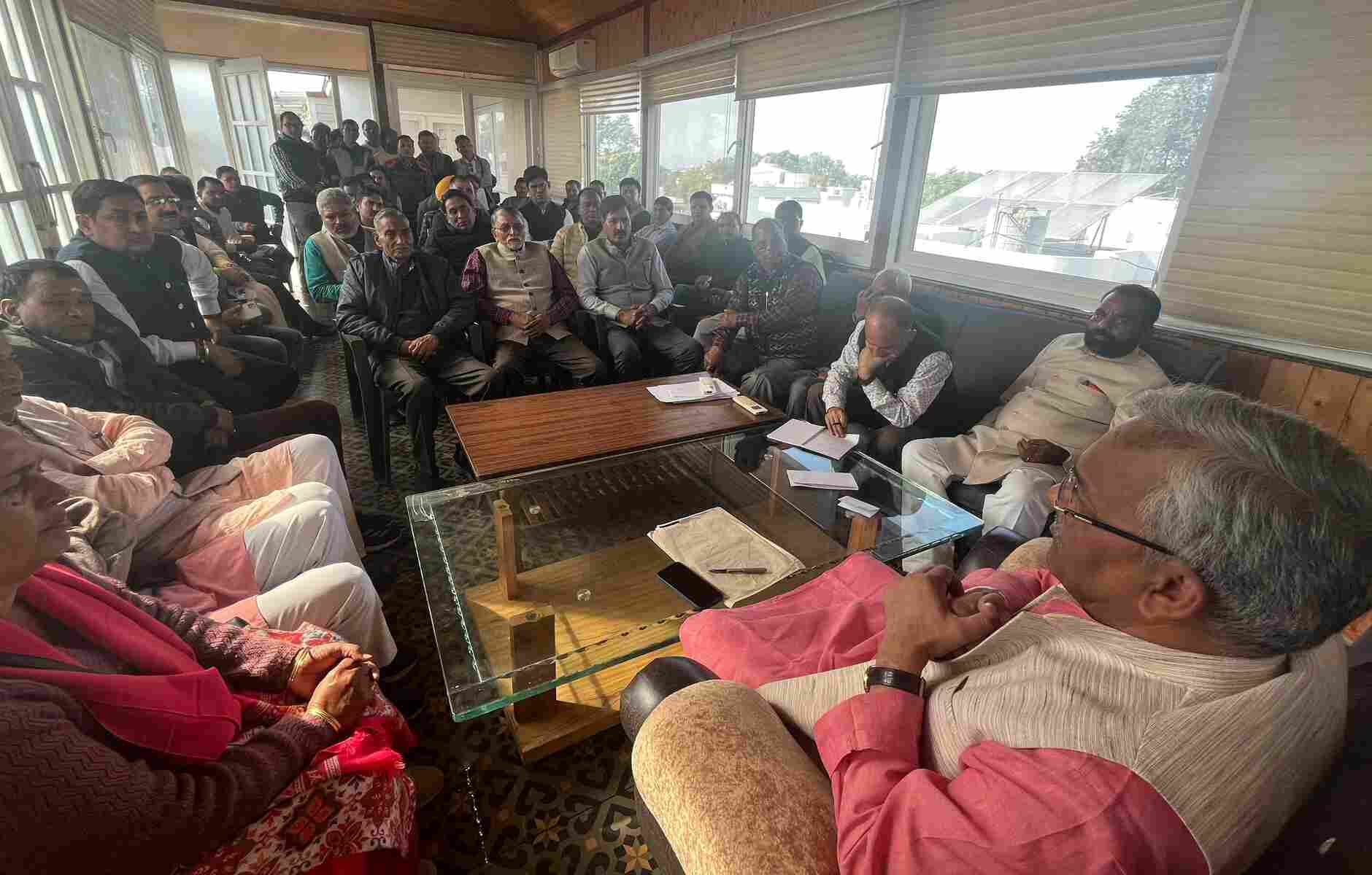 समाज को नई दिशा प्रदान करेगी देवभूमि विकास संस्थान की पहल: धामी