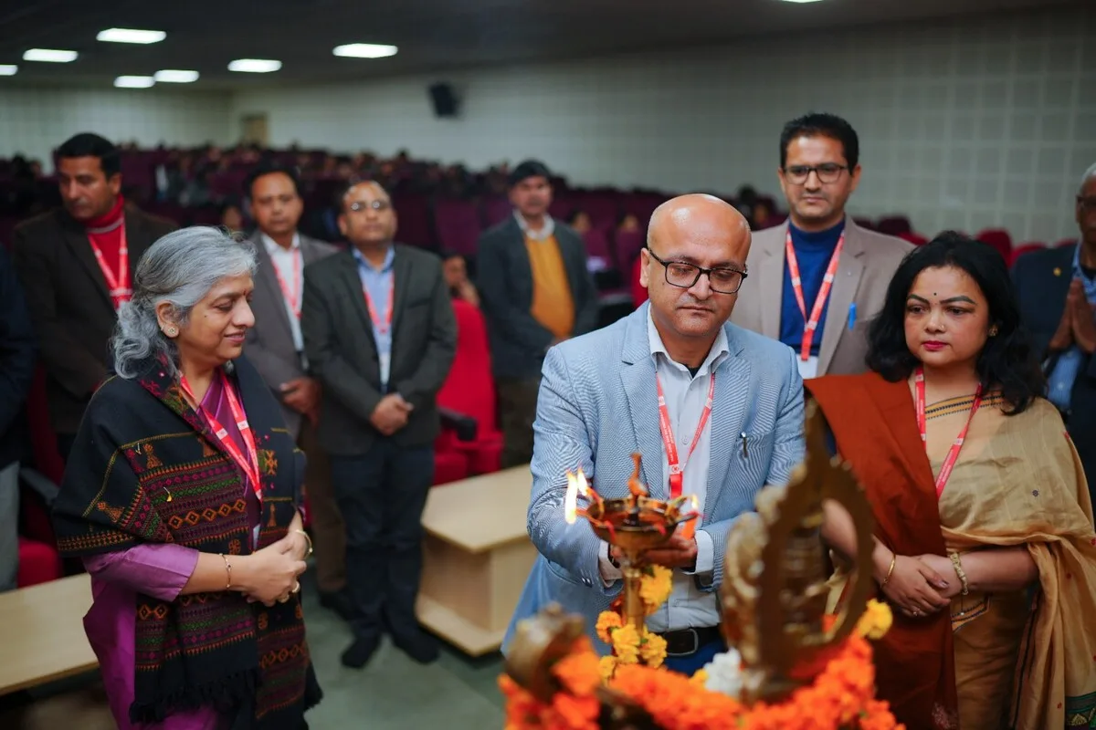 क्लाईमेट चेंज का असरः 30 से 50 फीसदी पेड़-पौधों की प्रजातियां विलुप्ति के कगार पर