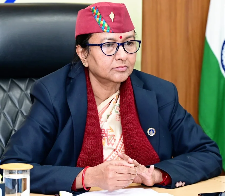 आईएएस अधिकारियों को छुट्टी और मुख्यालय छोड़ने के लिए मुख्य सचिव की मंजूरी जरुरी