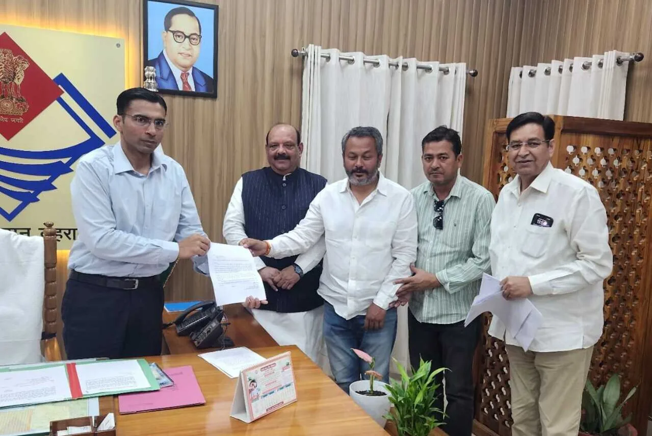 लच्छीवाला टोल प्लाजा को अन्यत्र स्थान्तरित किया जाए