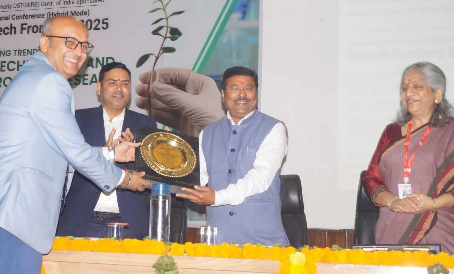 SGRRU में दो दिवसीय अंतरराष्ट्रीय सम्मेलन ‘बायोटेक फ्रंटियर्स 2025‘ का आगाज