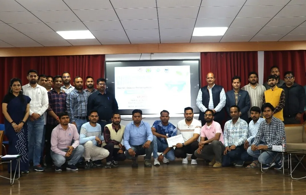 यूकॉस्ट में जल गुणवत्ता और ग्लेशियर संरक्षण के क्षेत्र में भविष्य की संभावनाओं पर चर्चा