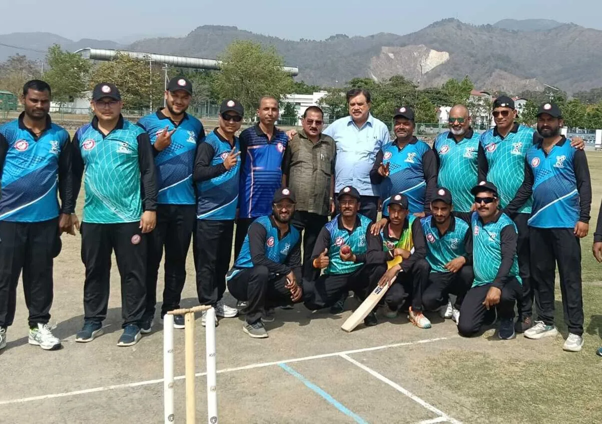 कांग्रेस मीडिया प्रमुख राजीव महर्षि ने बढ़ाया खिलाड़ियों का हौसला