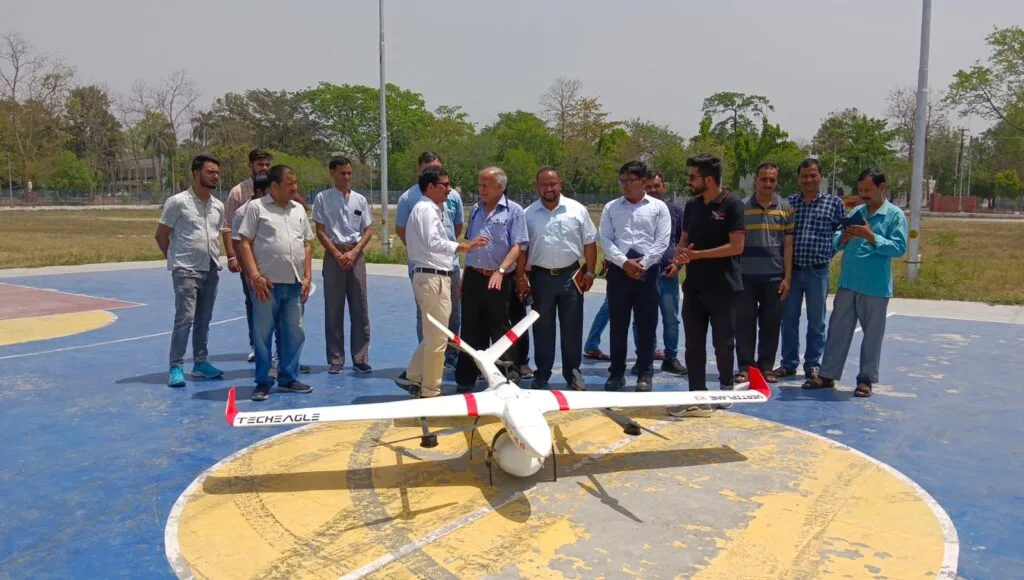 हल्द्वानी मेडिकल कॉलेज से दवाई लेकर कोटाबाग पहुंचा ड्रोन