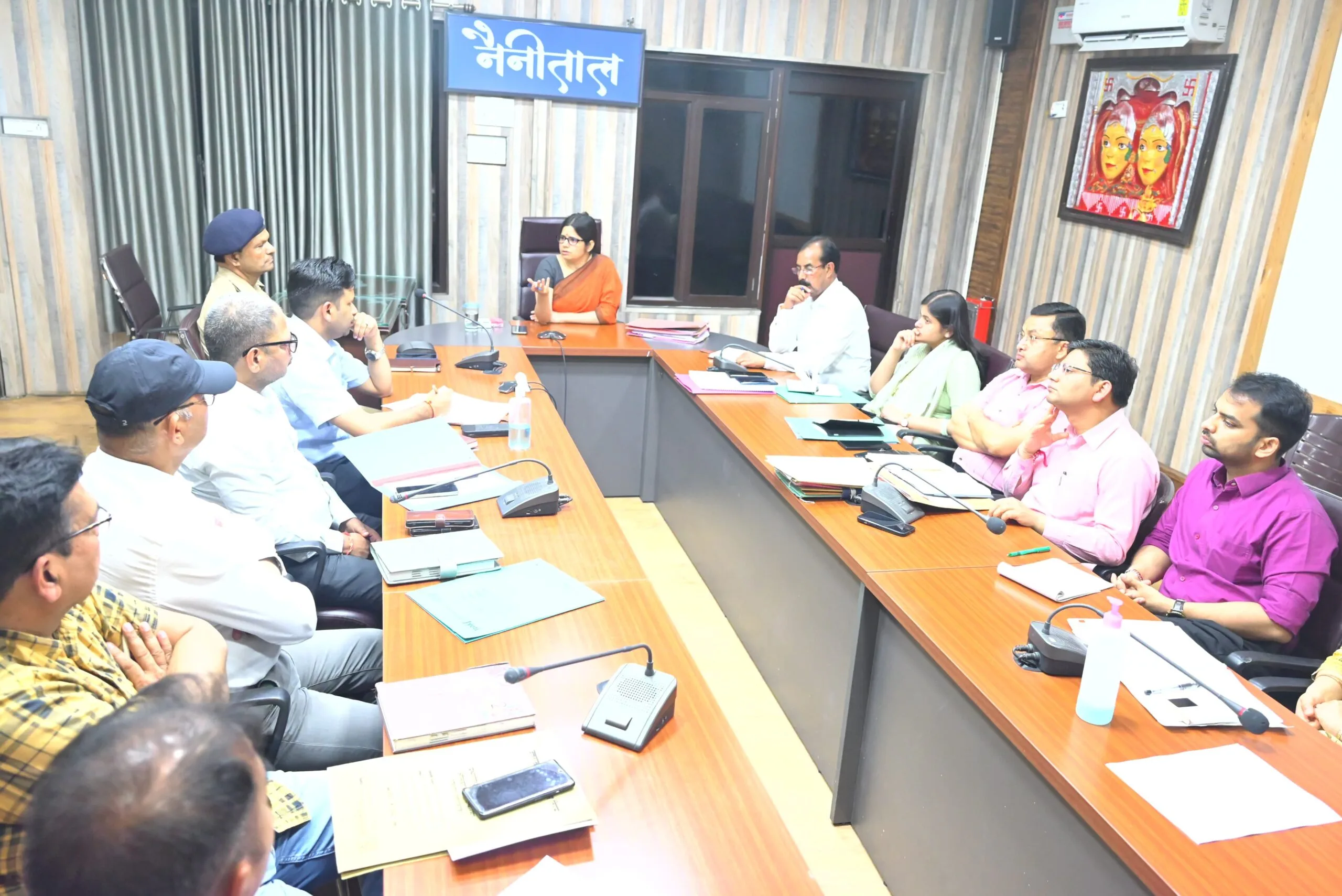 अवैध खनन पर सख्त हुई प्रशासनिक कार्रवाई, पुराने खनन वाहनों पर गिरेगी गाज