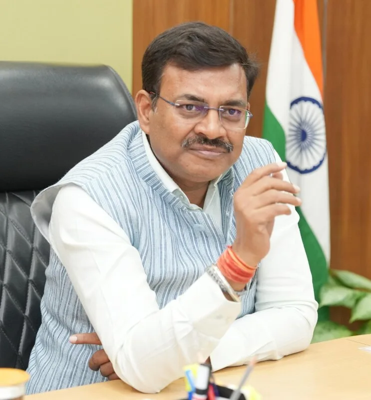 कल से सभी विभागों में बायोमैट्रिक हाजिरी अनिवार्य, मुख्य सचिव के निर्देश