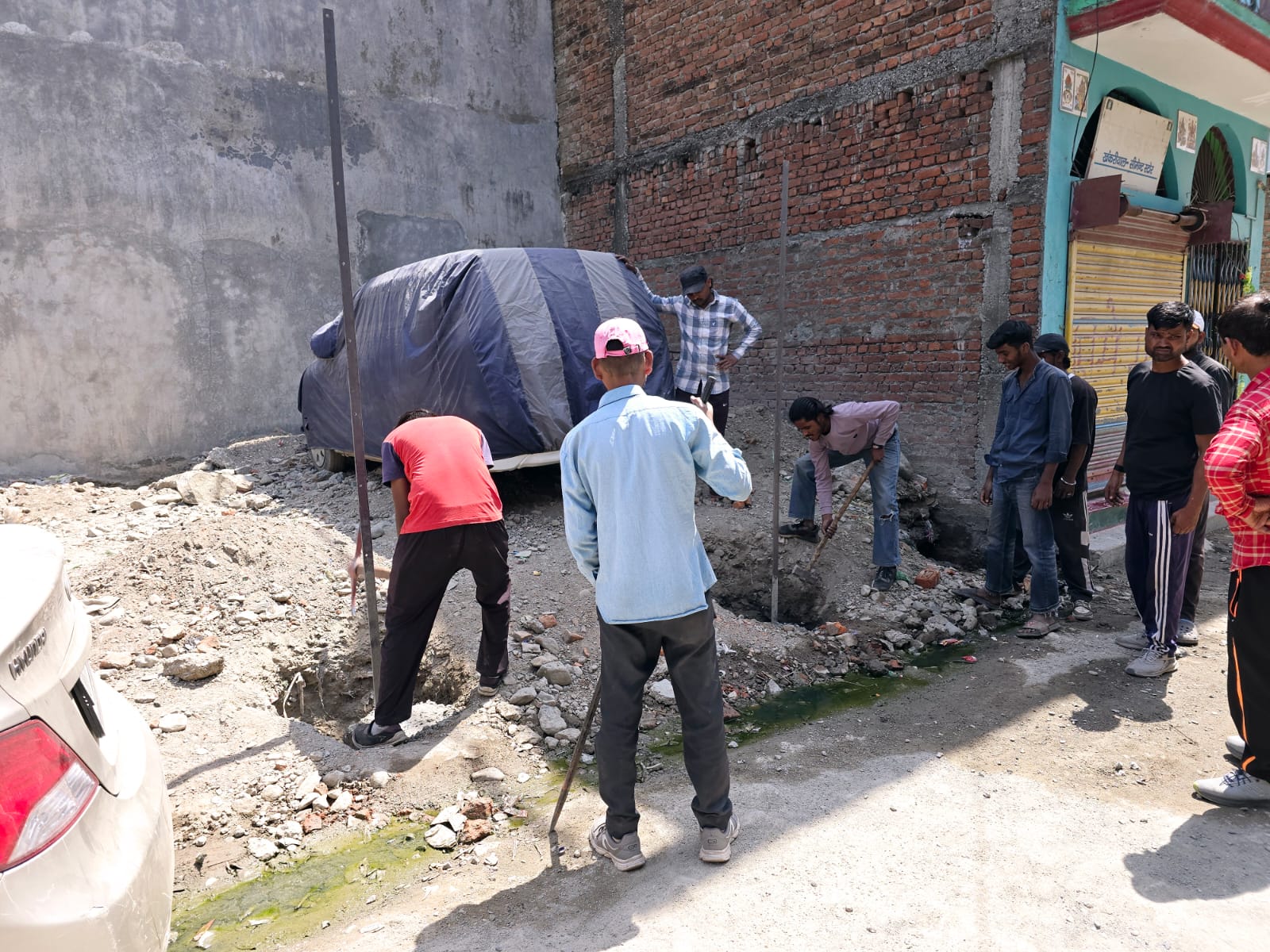 शिव कालोनी में अवैध कब्जा हटाया, सरकारी भूमि को कराया गया अतिक्रमण मुक्त