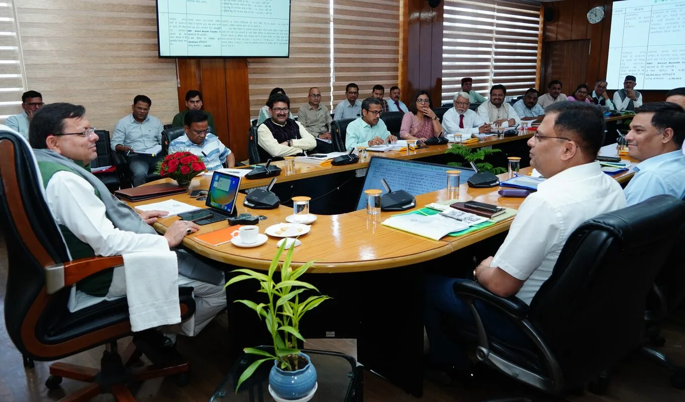 श्रमिकों का हित सरकार की शीर्ष प्राथमिकता: धामी