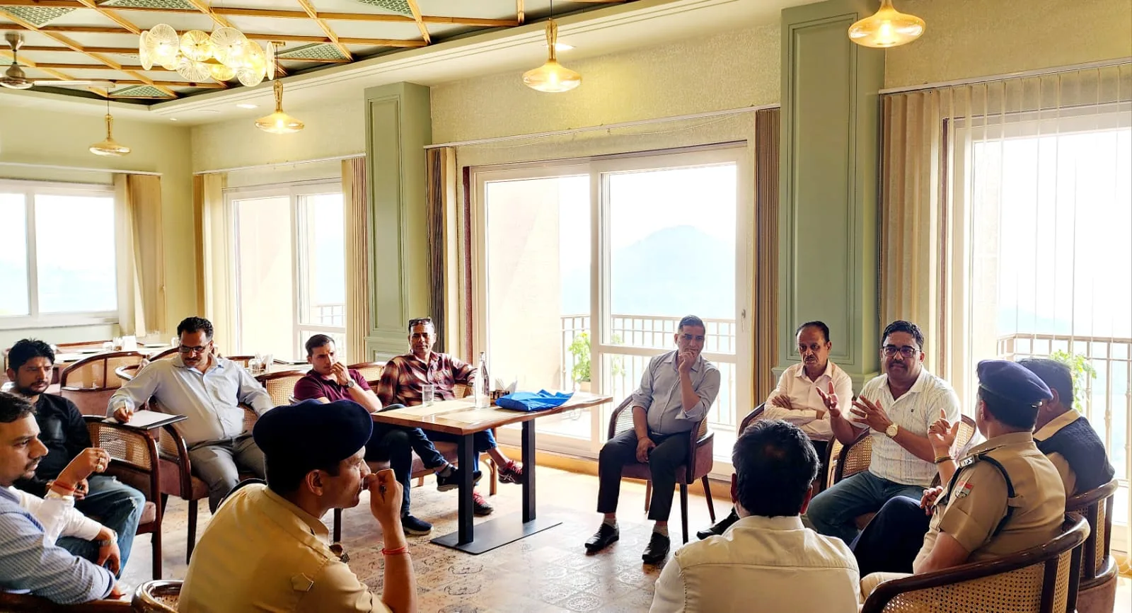 होटल एसोसिएशन भीमताल की बैठक सम्पन्न, सीजन को लेकर बनाई कार्ययोजना