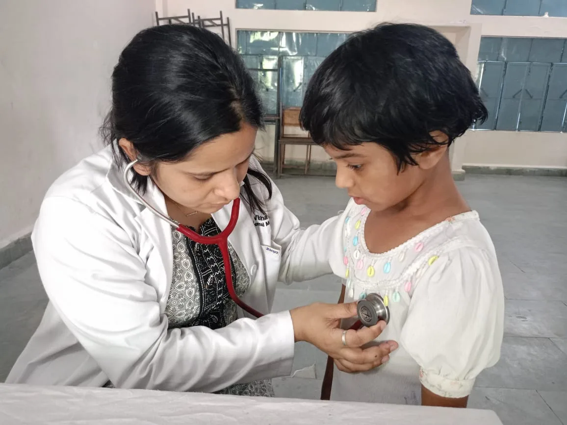 रुड़की में श्री महंत इन्दिरेश अस्पताल के फ्री हैल्थ कैंप का 1518 मरीजों ने उठाया लाभ