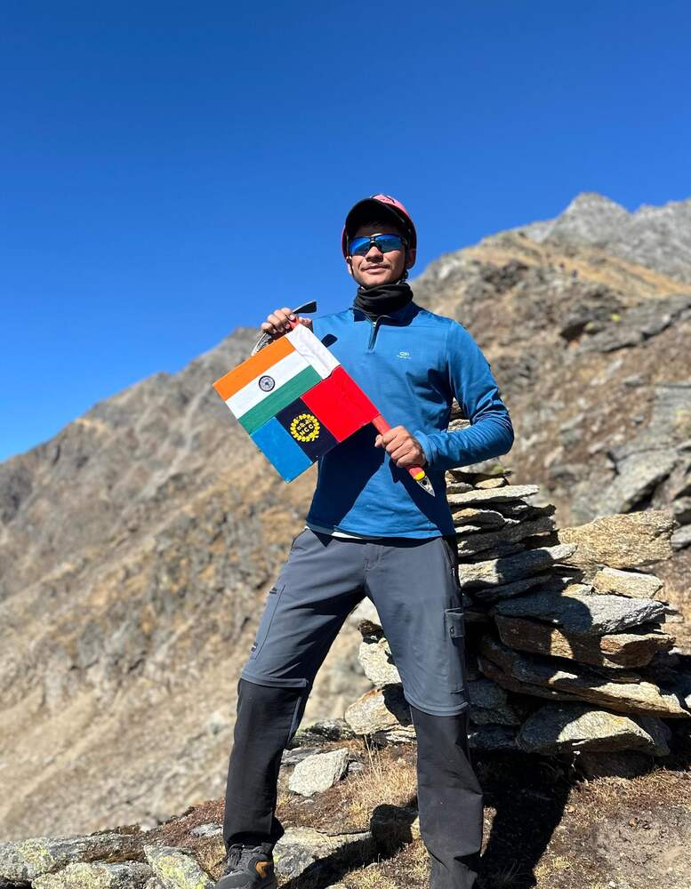 उत्तराखण्ड के तीन NCC कैडेट्स ने फतह की दुनिया की सबसे ऊंची चोटी माउंट एवरेस्ट