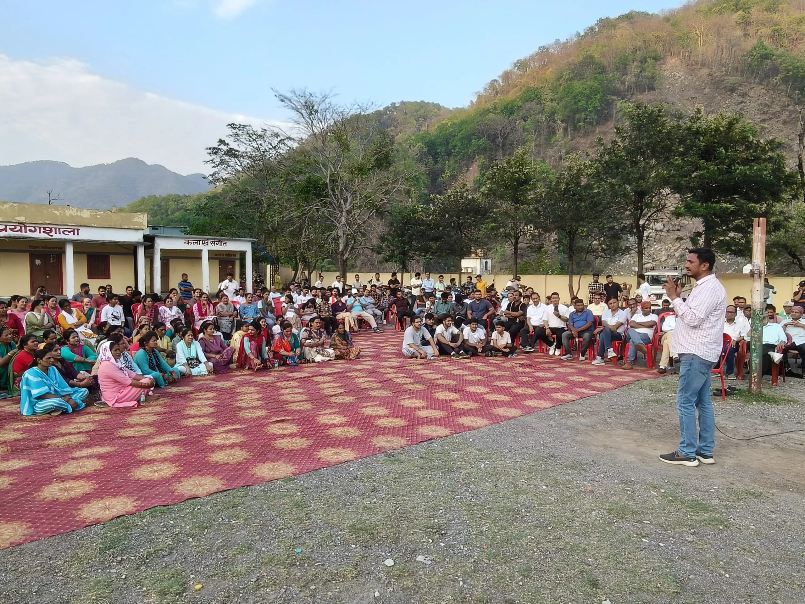 तीर्थनगरी रानीबाग में डेमोग्राफिक परिवर्तन के विरोध में जुटी भीड़