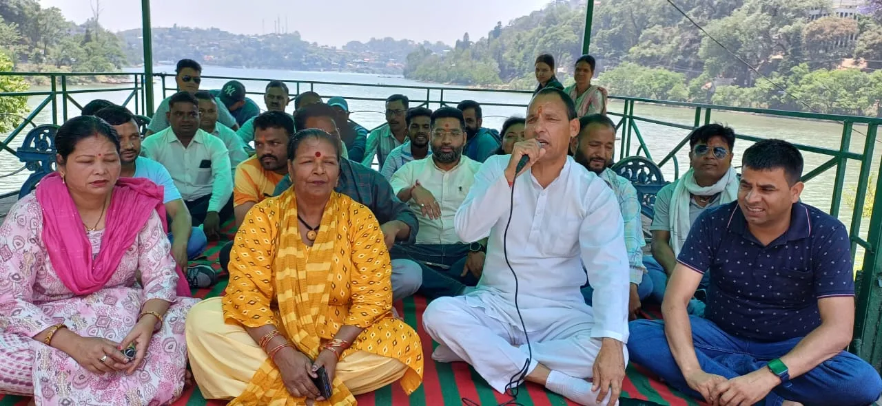 प्राधिकरण पर पूंजीपतियों को संरक्षण, गरीबों का शोषण करने का आरोप