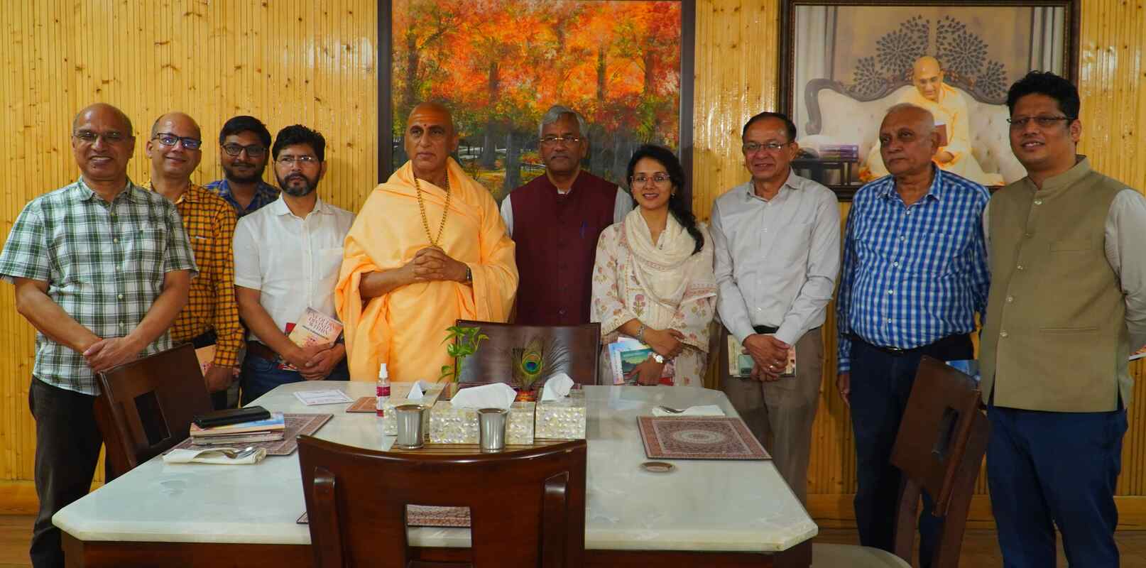 युवाओं को नैतिक, सांस्कृतिक और सामाजिक मूल्यों से परिचित कराना जरूरी: स्वामी अवधेशानन्द गिरी