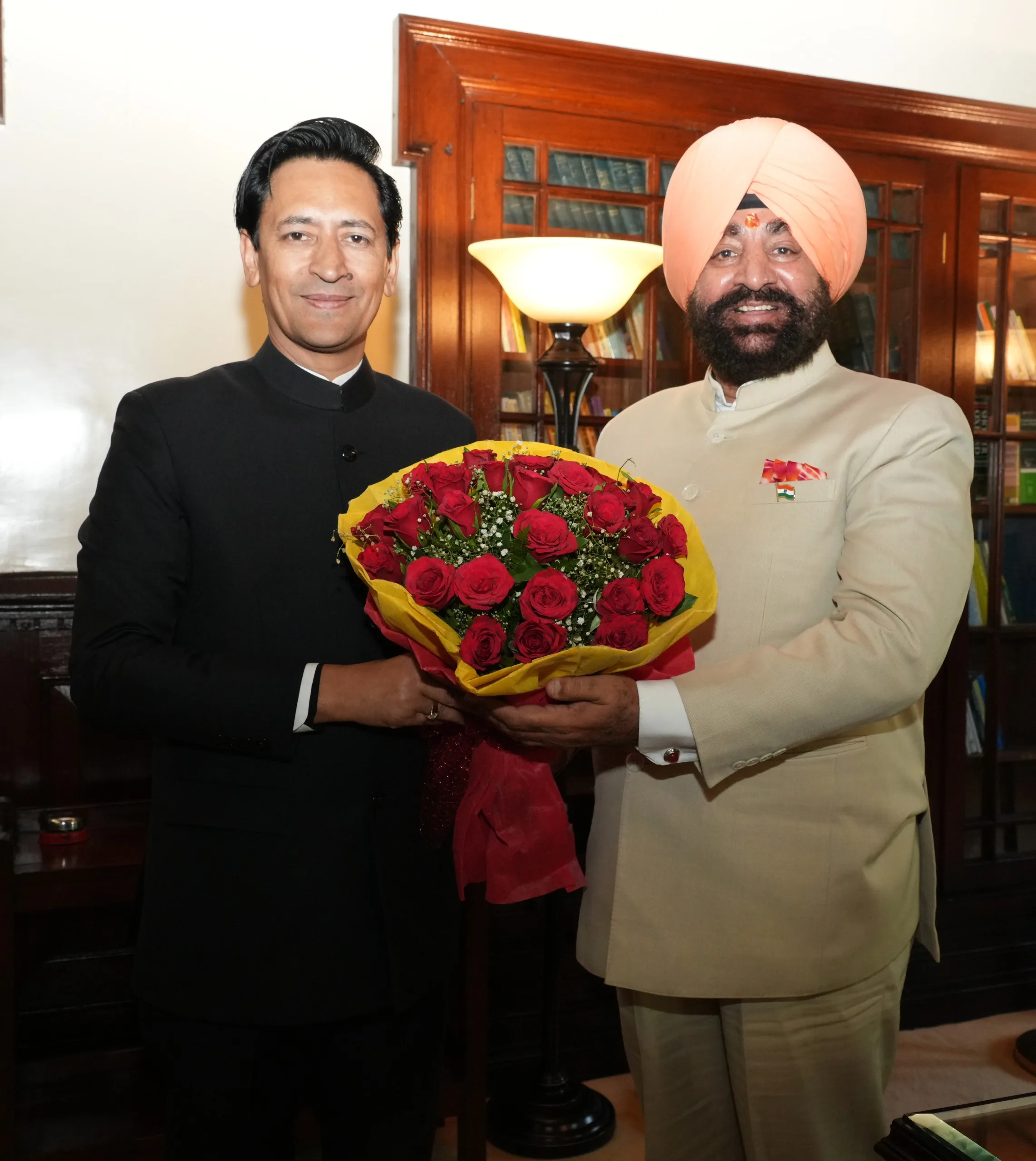 राज्यपाल ने की पर्यटन व ट्रैफिक व्यवस्था की समीक्षा