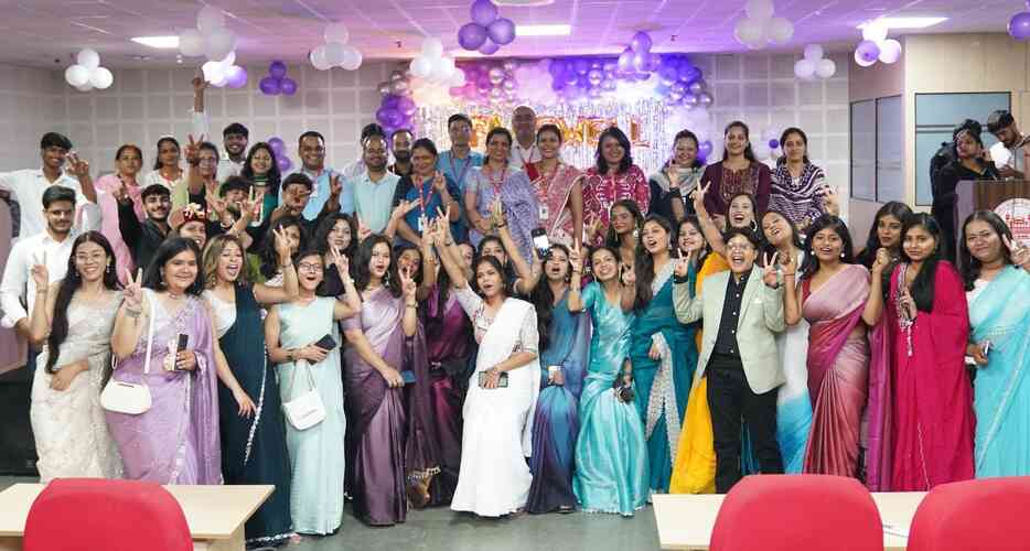 जुबैर मलिक मिस्टर फेयरवेल और कुसुम जोशी मिस फेयरवैल बनी