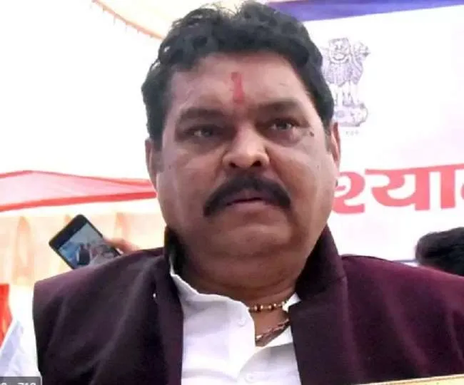 पूर्व विधायक राठौर को भाजपा ने दिया नोटिस, अनुशासनहीनता के दायरे मे होगी सुनवाई