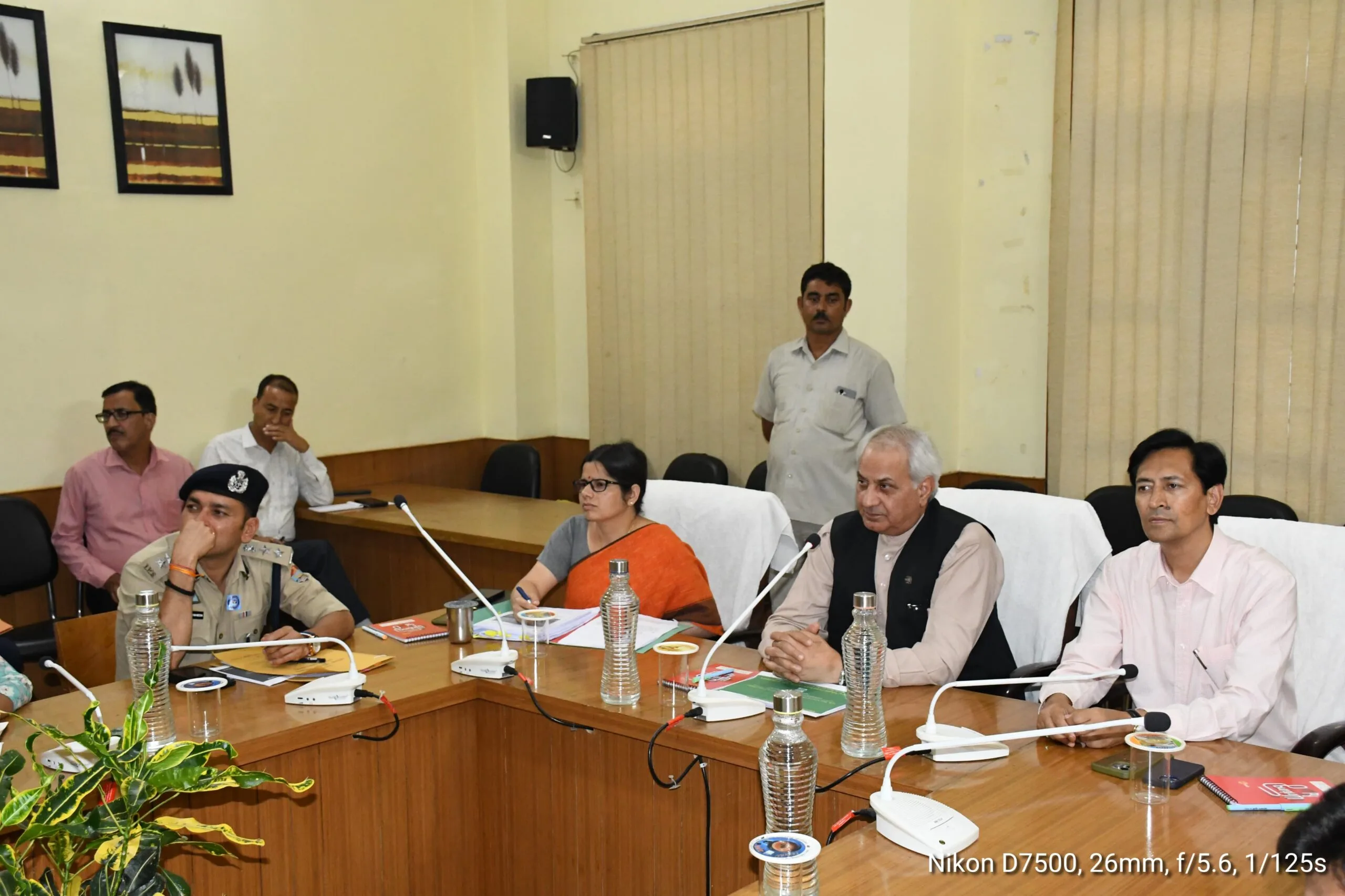 एनजीटी न्यायाधीश डॉ. अफरोज अहमद ने की समीक्षा बैठक