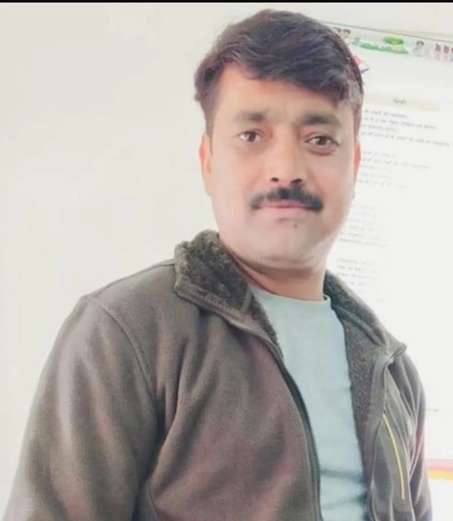 गांवों के स्कूलों को मर्ज करना शिक्षा की आत्मा पर कुठाराघात : कांडपालशिक्षा कोई स्प्रेडशीट नहीं, यह जीवन का पहला संवाद है