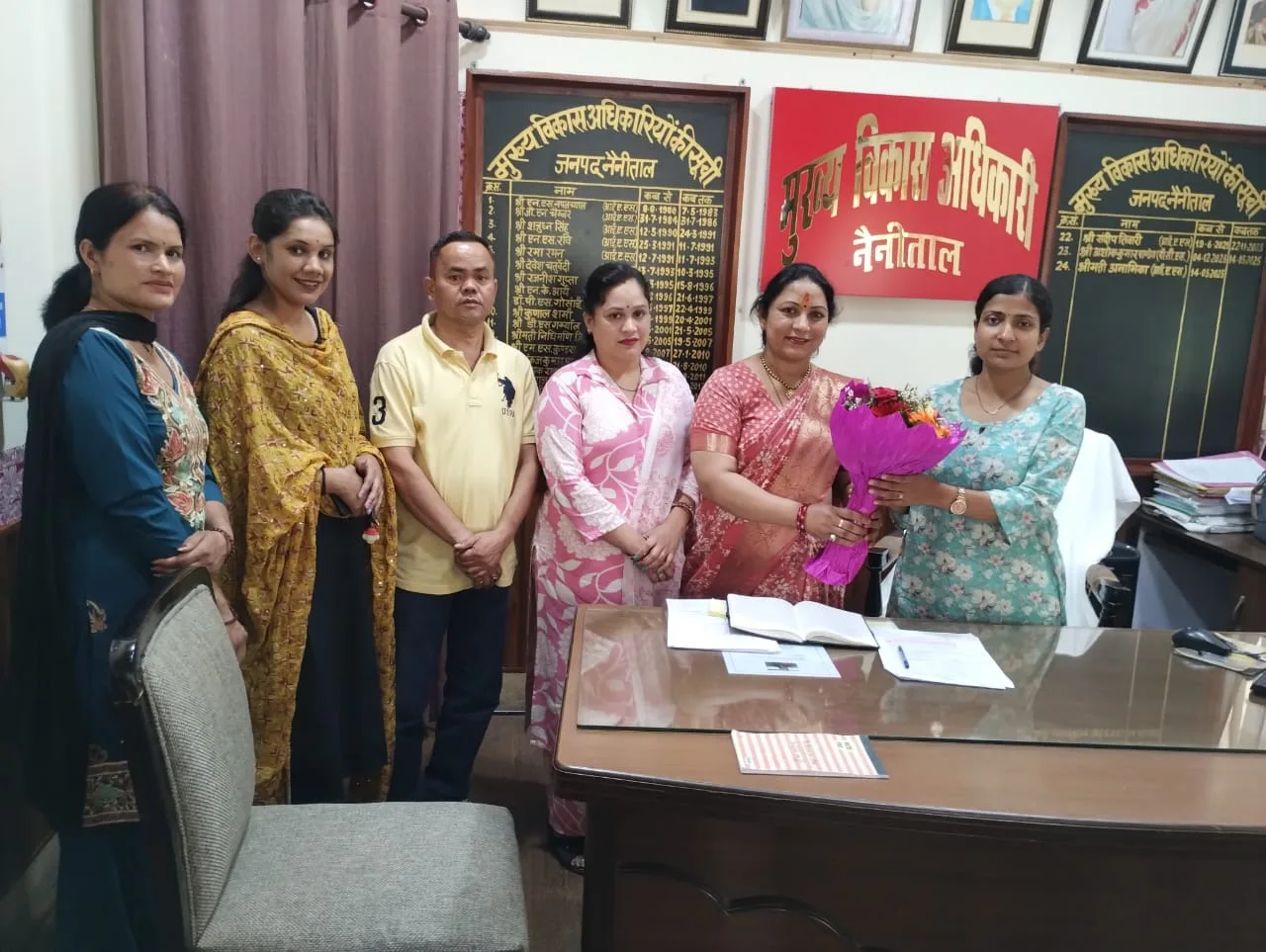 नगर की समस्याओं को लेकर नगर पालिका अध्यक्ष ने सीडीओ से की मुलाकात