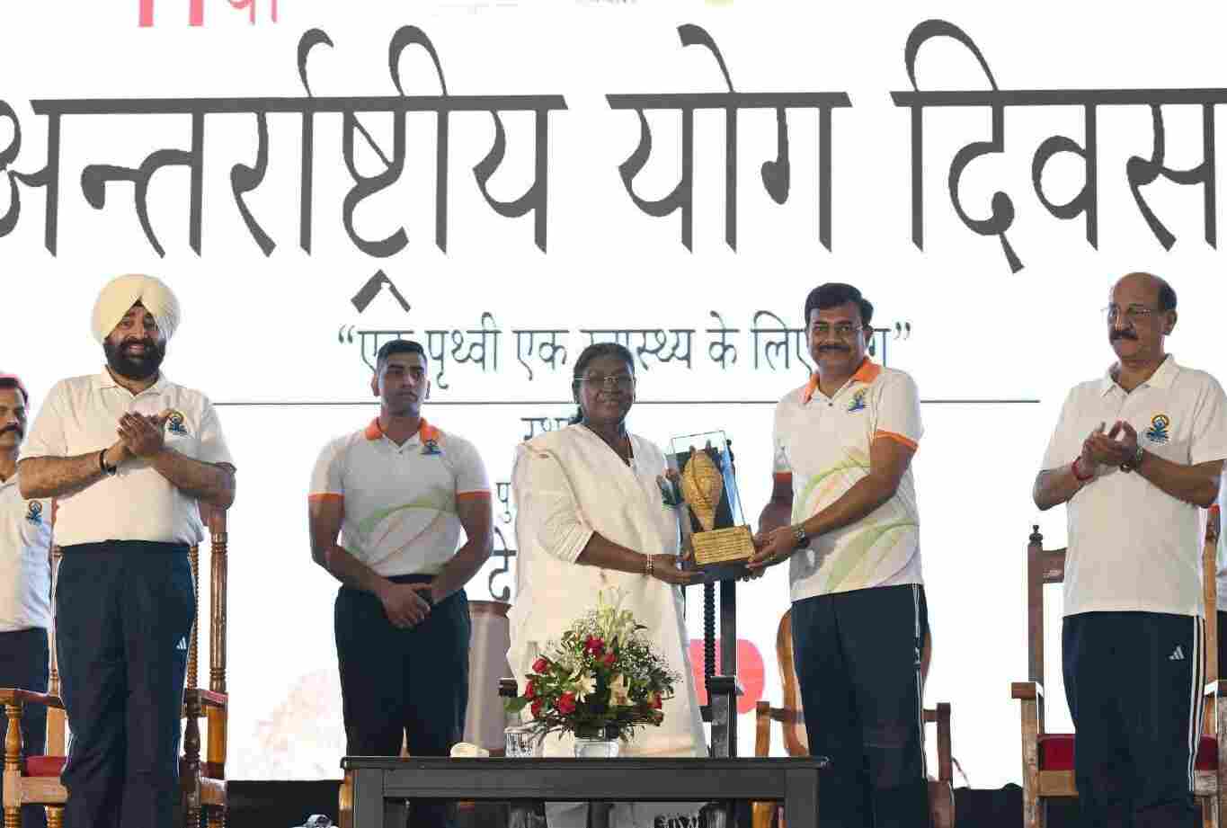 योग भारत की चेतना, विरासत और सॉफ्ट पावर का प्रतीक: राष्ट्रपति मुर्मू