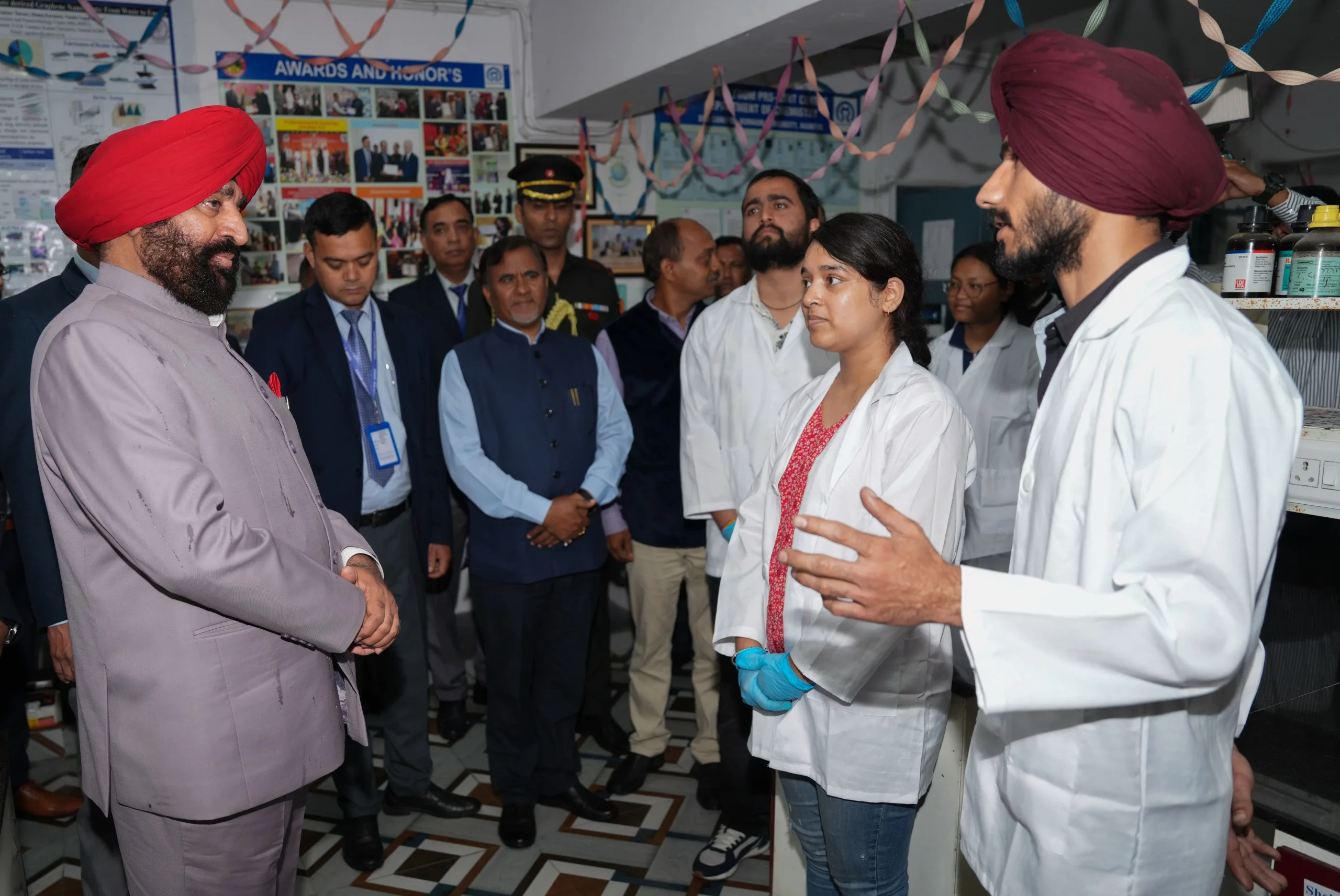 “राज्यपाल पहुंचे डीएसबी परिसर, अकादमिक प्रगति को बताया संतोषजनक, शोध कार्यों की सराहना”