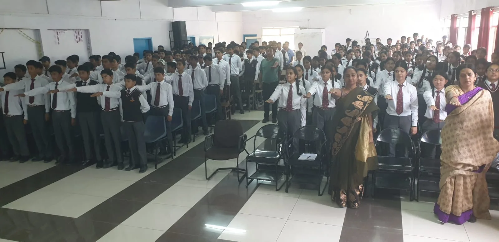 लेक्स इंटरनेशनल स्कूल में नवाचार से रूबरू हुए विद्यार्थी