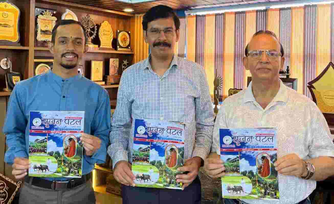 साईं सृजन पटल पत्रिका के 12वें अंक का एम्स के डाॅ. सहरावत ने किया विमोचन