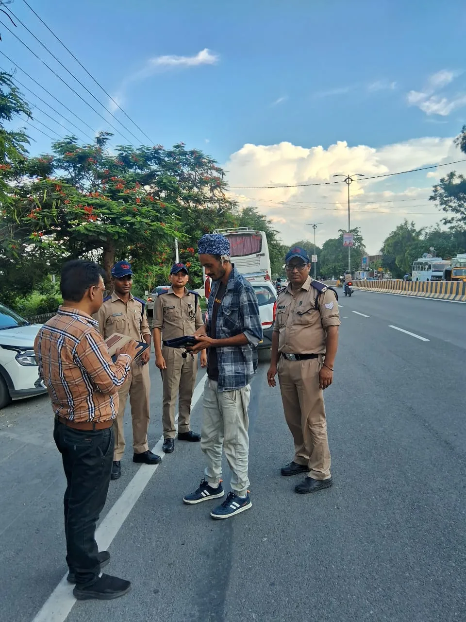 परिवहन विभाग का सघन चेकिंग अभियान