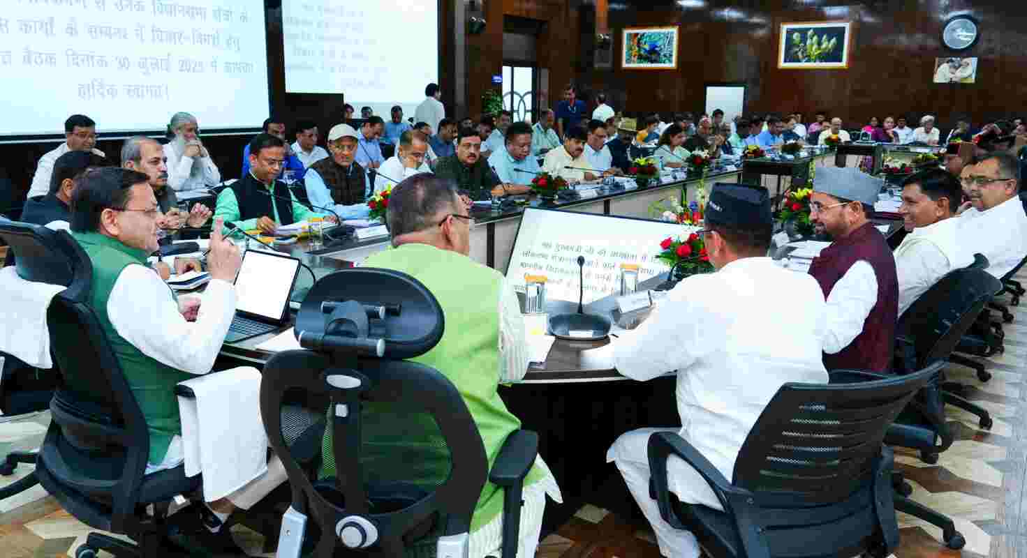 मुख्यमंत्री करेंगे लोकसभा क्षेत्र की विधानसभा वार योजनाओं की प्रत्येक तीन माह में समीक्षा