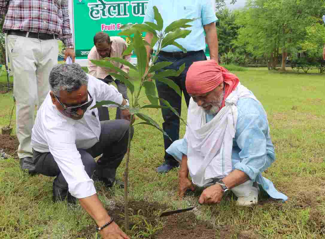 विज्ञान को प्रकृति से जोड़कर संवेदनशील और समावेशी बनाने की आवश्यकता: जोशी