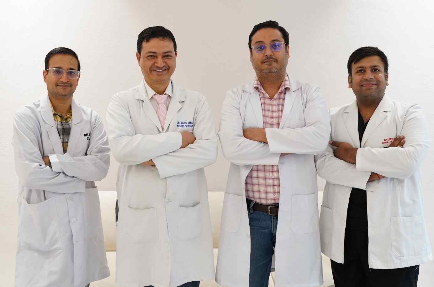 श्री महंत इंदिरेश अस्पताल में मस्तिष्क की बीमारी का अत्याधुनिक इलाज MMAE