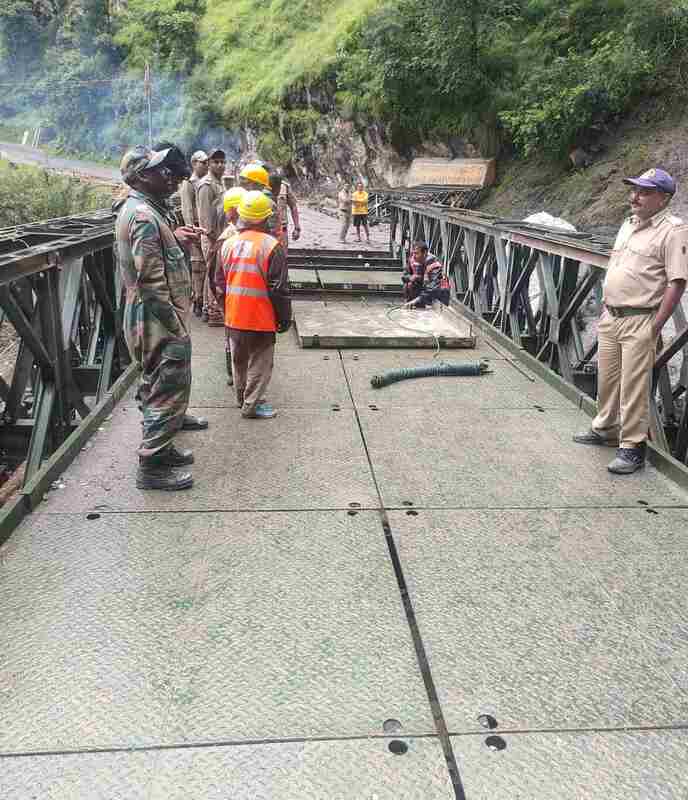 लिमच्यागाड़ में वैली ब्रिज तैयार, सोनगाड़ तक सड़क संपर्क बहाल