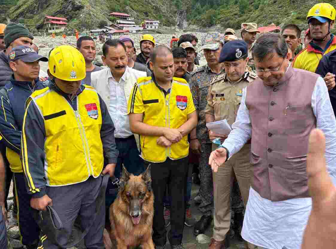 धराली-हर्षिल आपदा प्रभावित क्षेत्र में SDRF ने चलाया सघन राहत एवं खोज अभियान