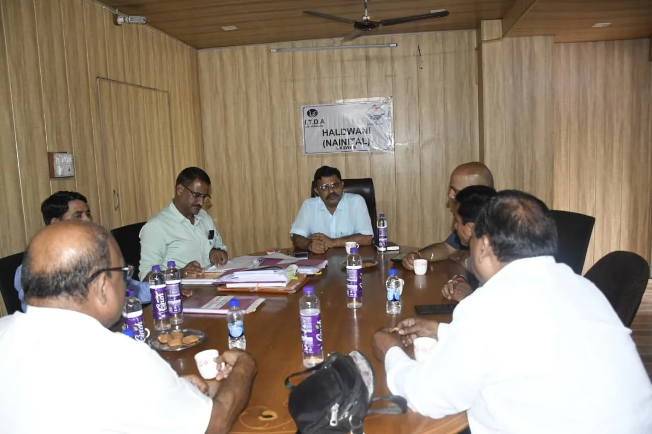 नैनीताल जिले में नए मतदेय स्थलों के प्रस्ताव पर बैठक आयोजित