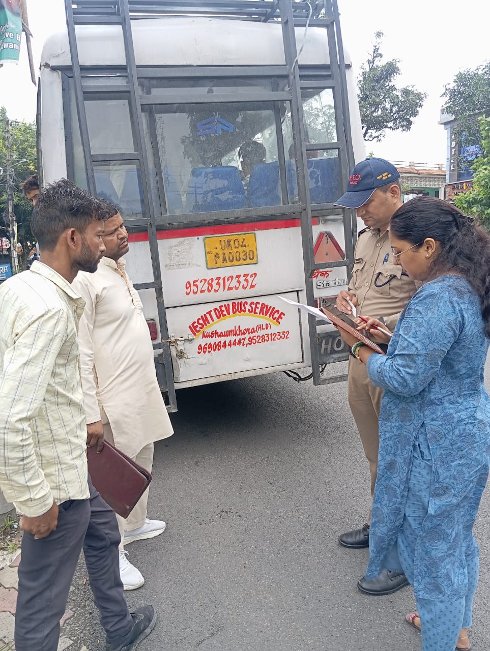 परिवहन विभाग की कार्रवाई : 112 वाहनों के चालान, 6 सीज