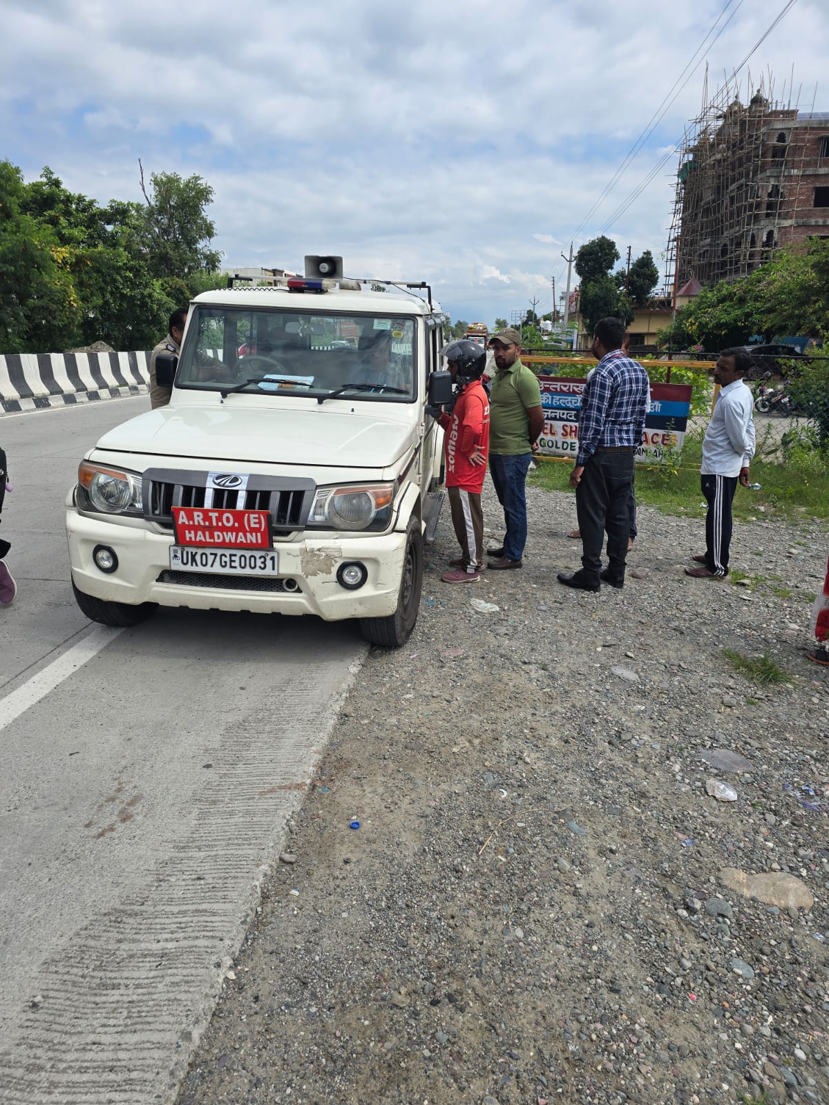परिवहन विभाग की प्रवर्तन कार्रवाई में 159 वाहनों के चालान, 5 वाहन सीज