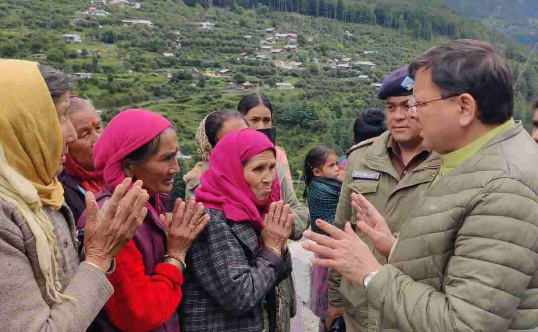 मुख्यमंत्री धामी ने आपदाग्रस्त क्षेत्र का दौरा किया, रेस्क्यू अभियान में कोई कसर नहीं छोड़ने के निर्देश
