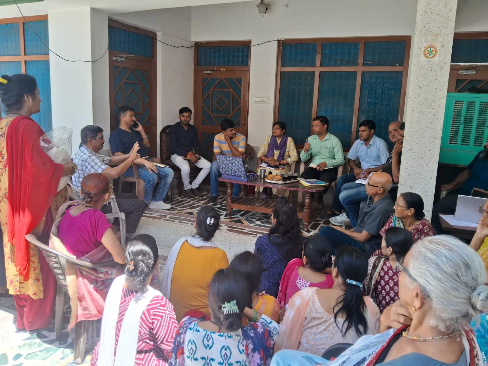 वार्ड 49-50 में लगा जन सुविधा शिविर, 22 आधार कार्ड बने, शिकायतों का निस्तारण