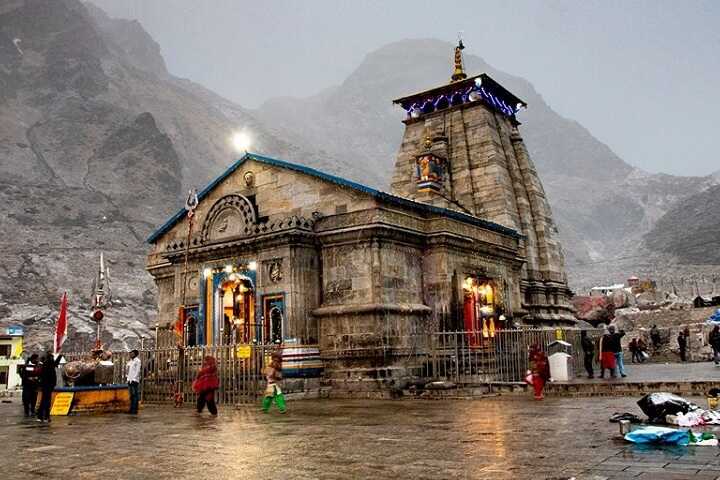 केदारनाथ यात्रा तीन दिनों के लिए रोकी गई