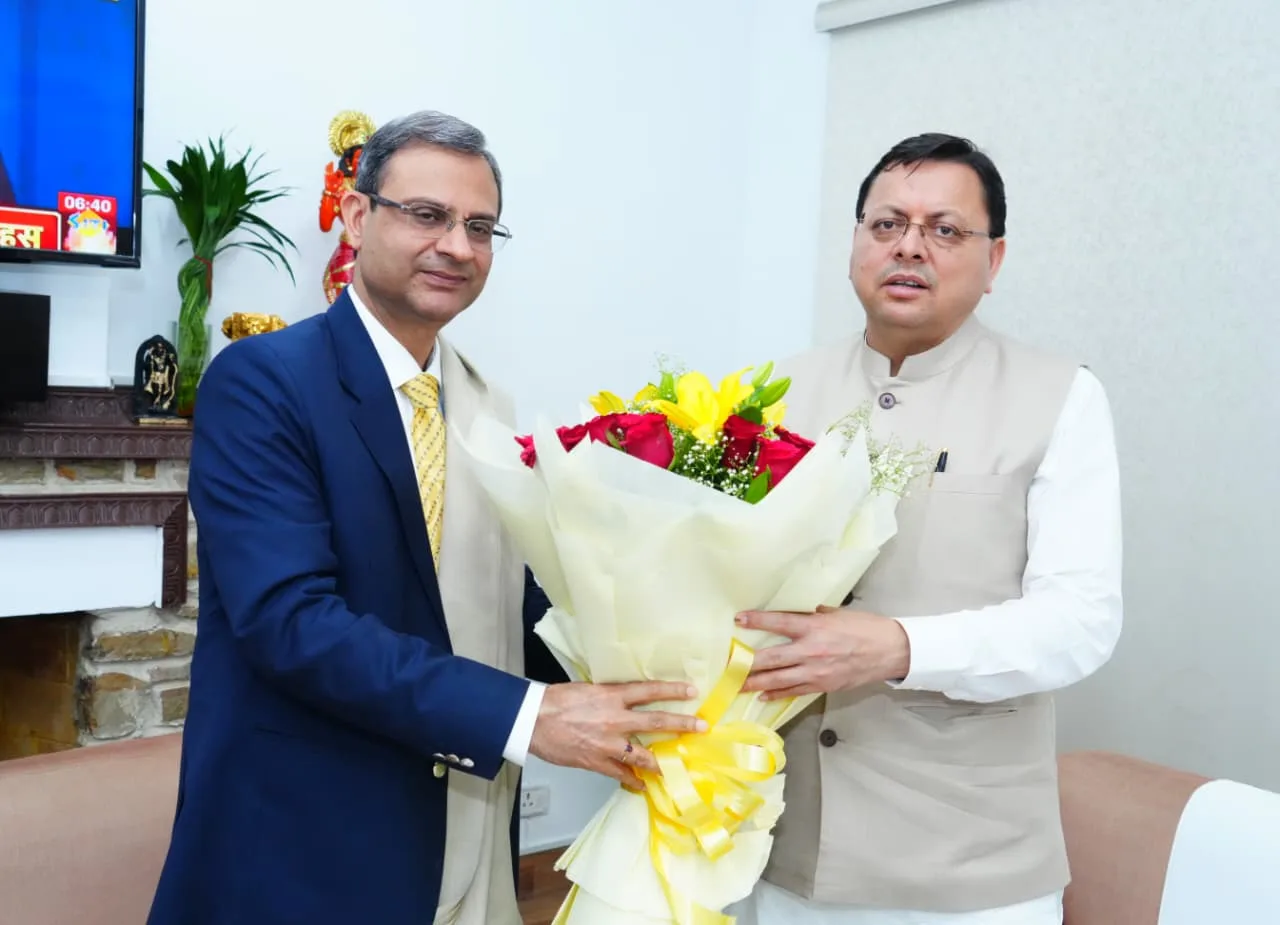आरबीआई गवर्नर ने सीएम धामी से की मुलाकात, उत्तराखंड के ग्रामीण क्षेत्रों में बैंकिंग पहुंच पर हुई चर्चा