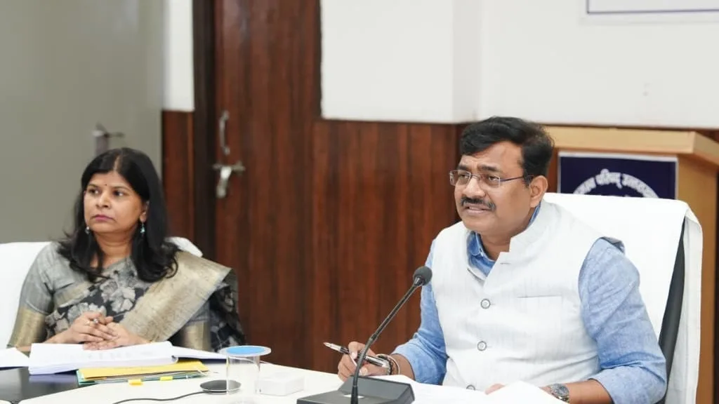 एक वर्ष से अधिक समय से लम्बित राजस्व वादों के निस्तारण के लिए चलाया जाए अभियान