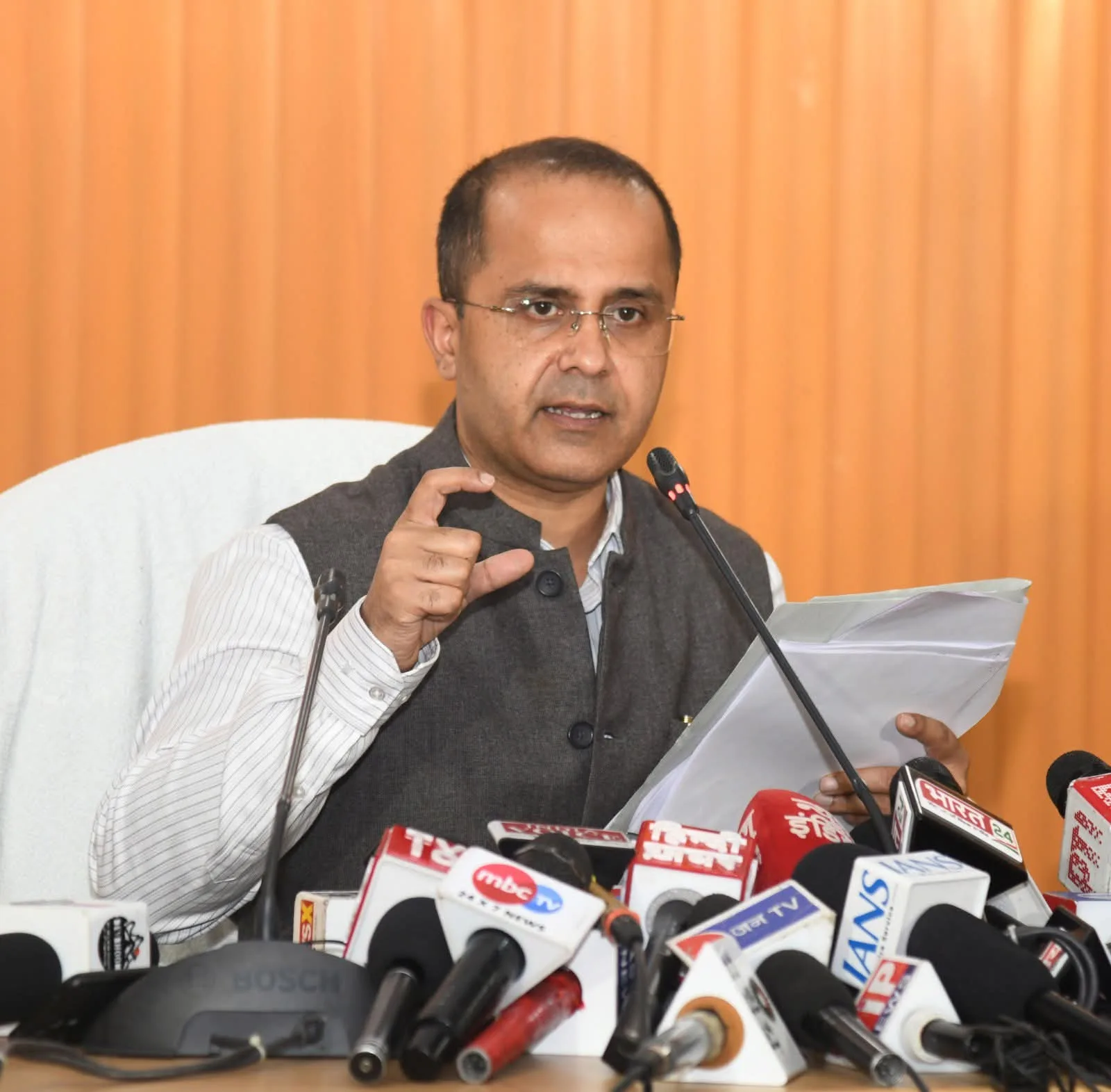 रायपुर में विधानसभा भवन के लिए फ्रिज जोन में छोटे घरों के निर्माण की मिली अनुमति